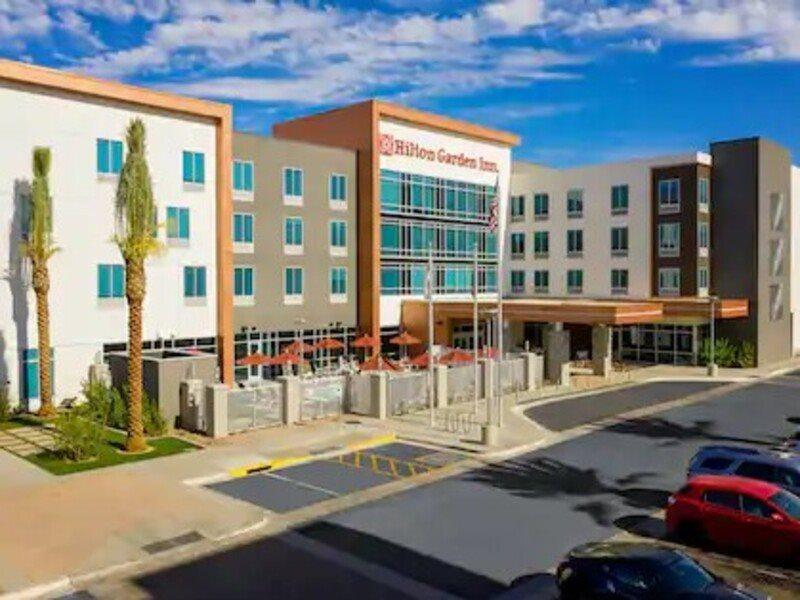Hilton Garden Inn Chandler Downtown Ngoại thất bức ảnh