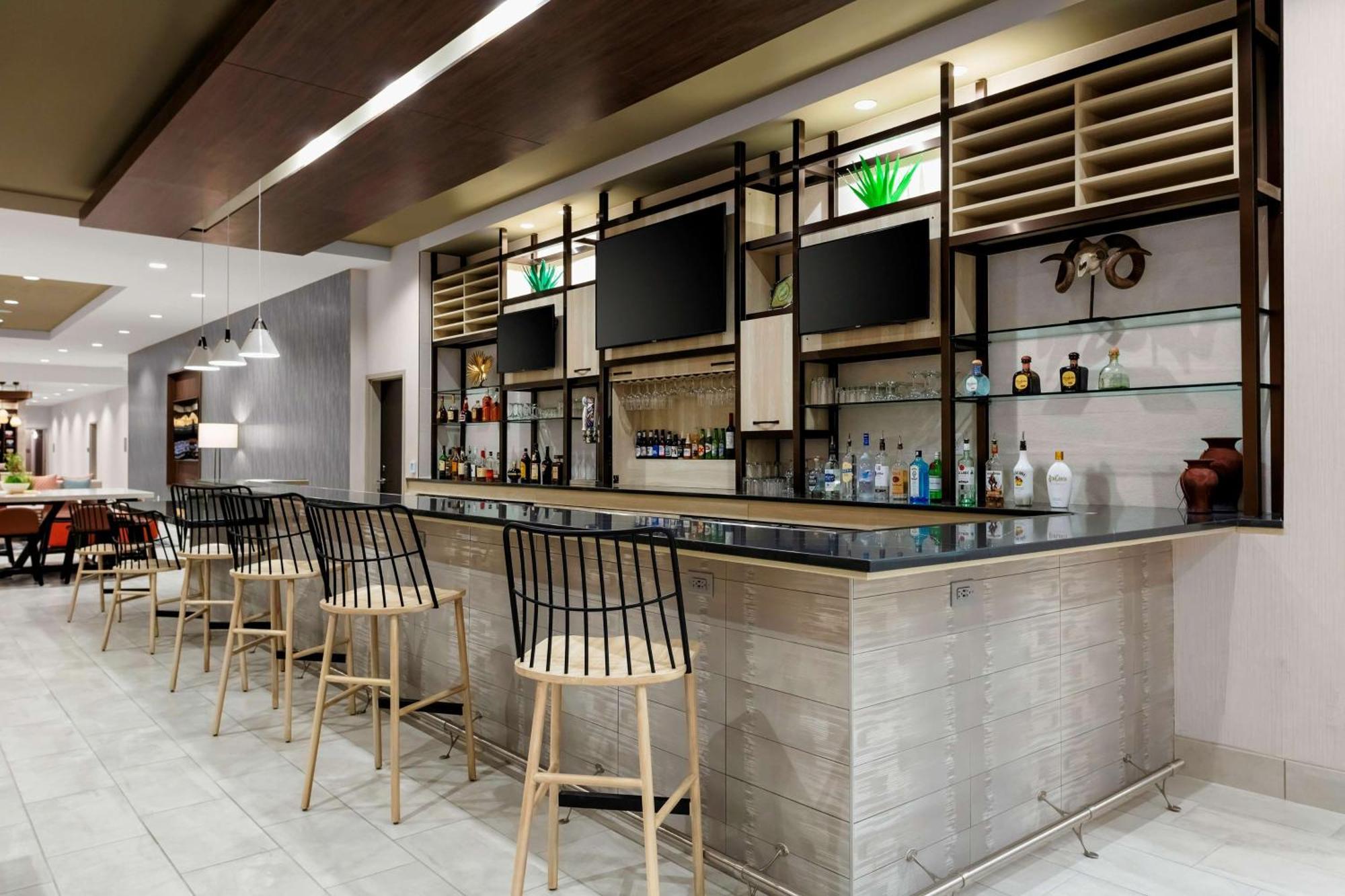 Hilton Garden Inn Chandler Downtown Ngoại thất bức ảnh